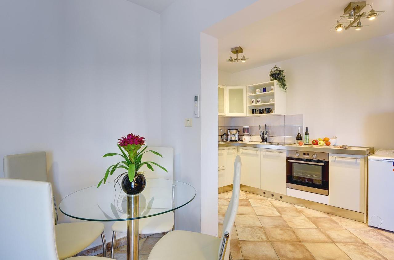 Apartments Vita Vinkuran Extérieur photo